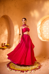 GULAAB – Red Pink Ombre Tube Set